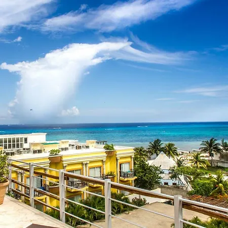Magia Beachside Apartment By Bvr